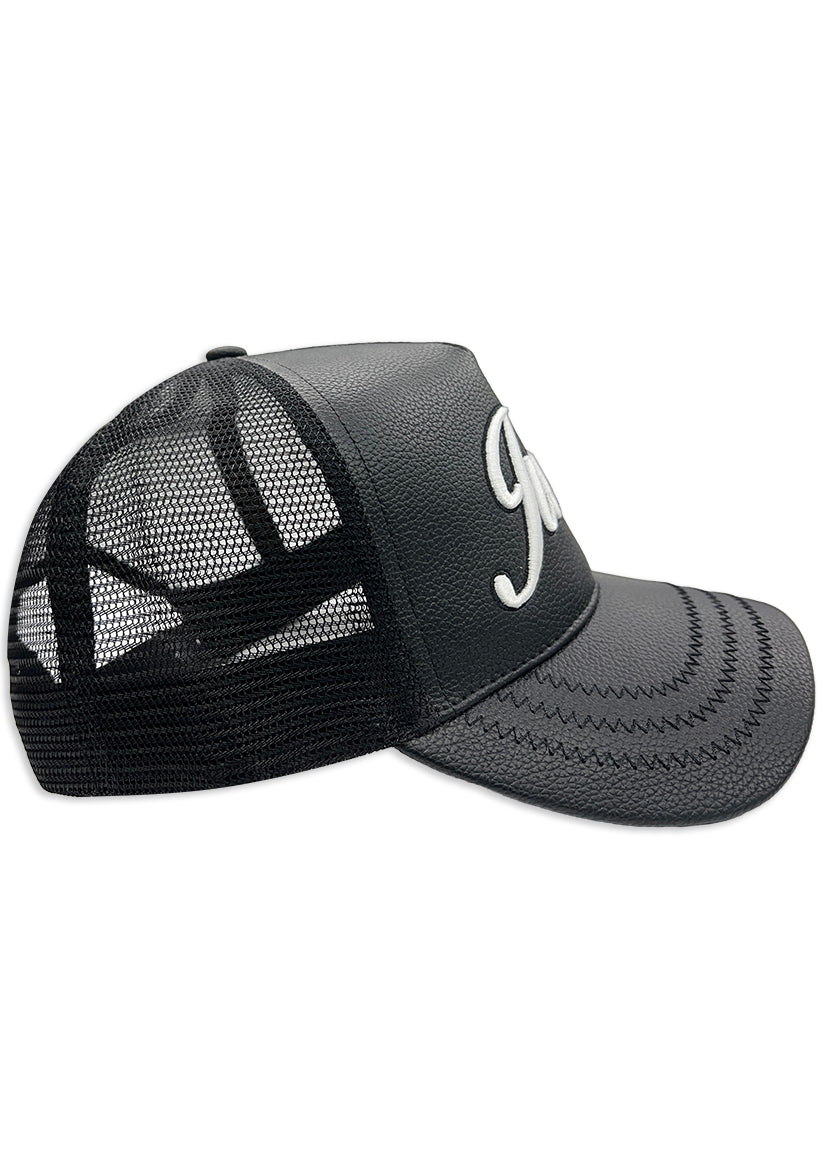 Juren Mucho Trucker Hat Black