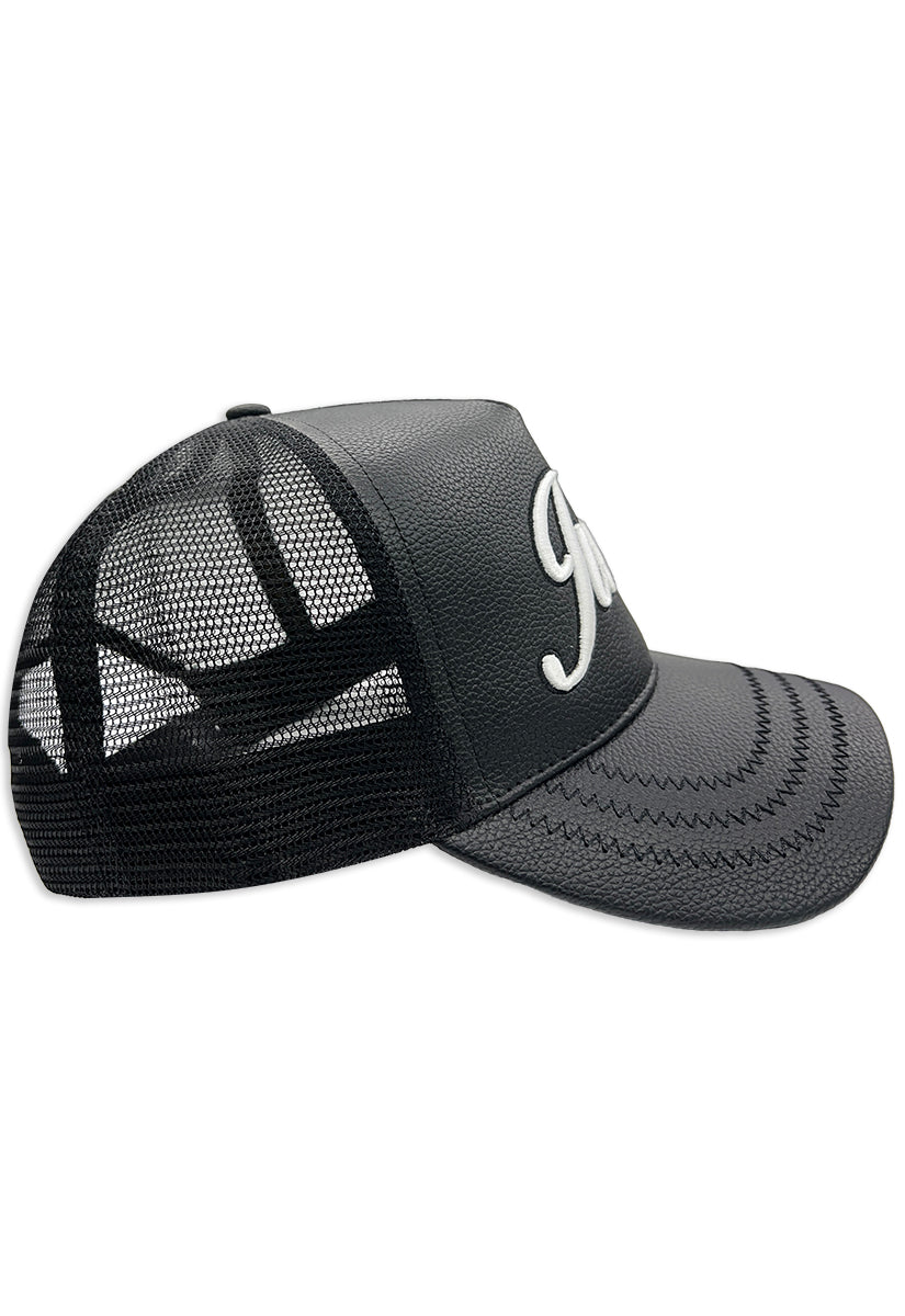 Juren Mucho Trucker Hat Black